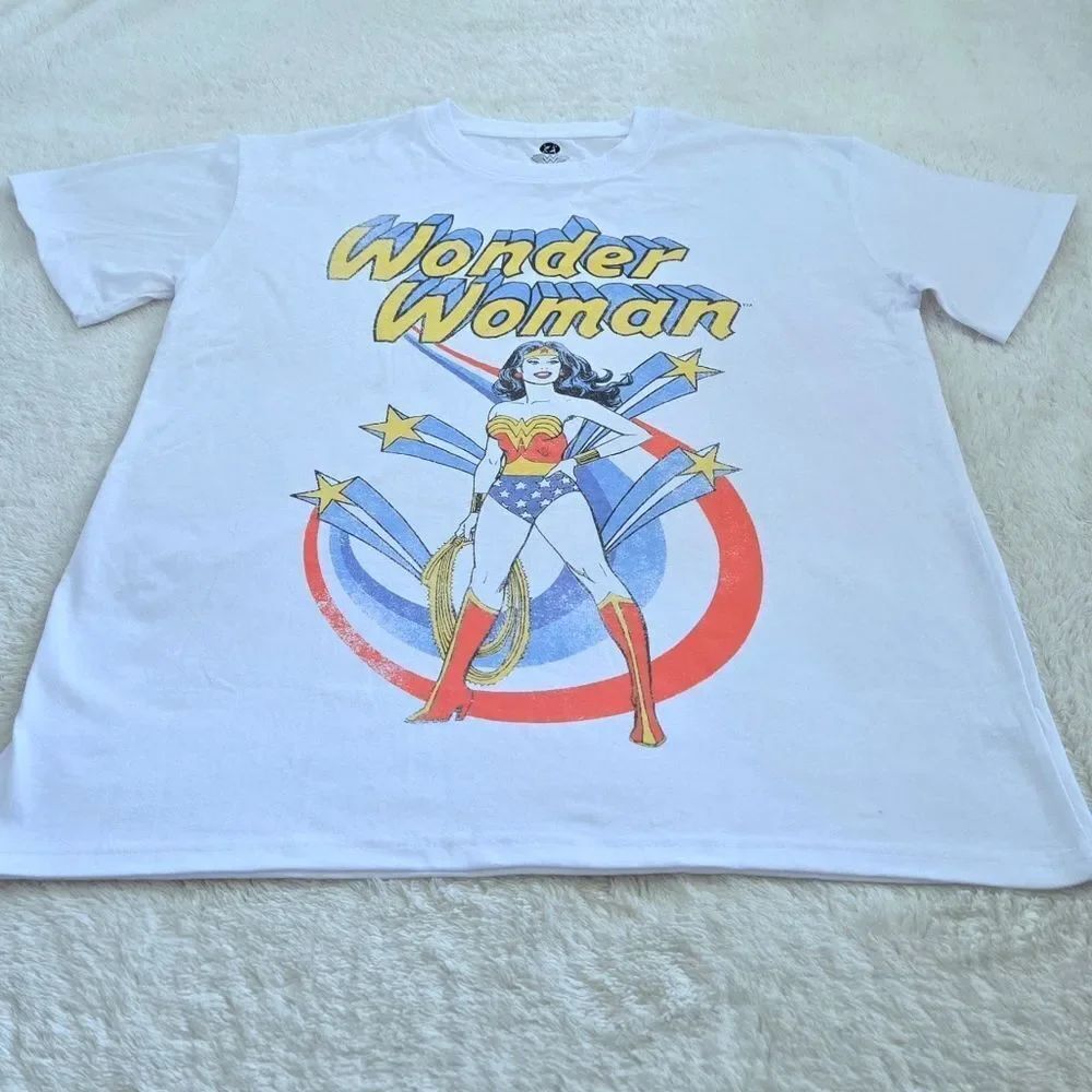 Freeze🥶 Wonder Woman💪♀️ Graphic Tee👕 - NWOT - Picture 9 of 11